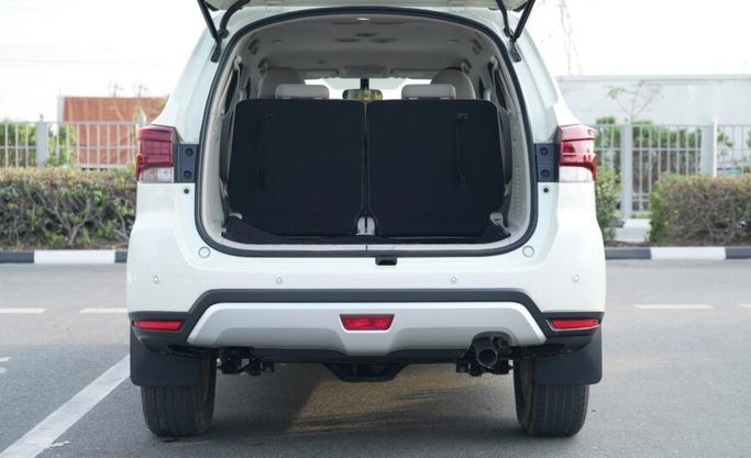 Used Nissan X-Terra, 2.5 l, 2022 in Abu Dhabi by Advantage Motors, White color. GCC Specs | AUTO.AE