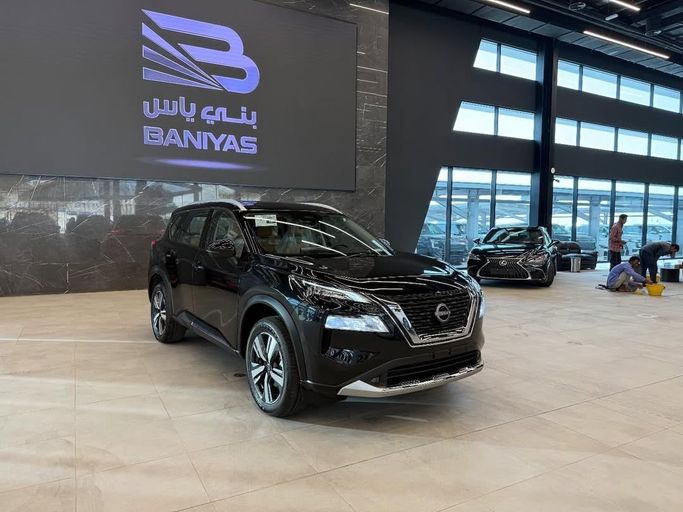 New Nissan X-Trail IV, 2.5 l, 2025 in Abu Dhabi by Baniyas Cars Abu Dhabi, Black color. Other | AUTO.AE