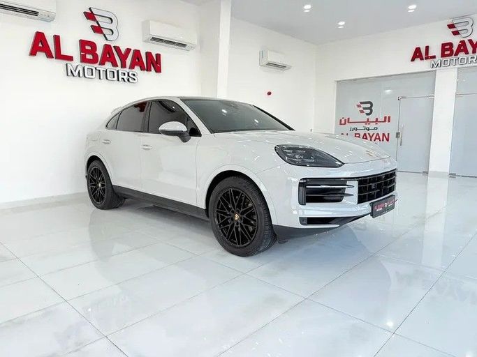 Used Porsche Cayenne III Facelift, 3.0 l, 2024 in Abu Dhabi by Al Bayan Motors, Grey color. GCC Specs | AUTO.AE