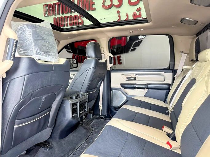 Used RAM 1500 V, 5.7 l, 2020 in Abu Dhabi by Edition One Motors, White color. GCC Specs | AUTO.AE