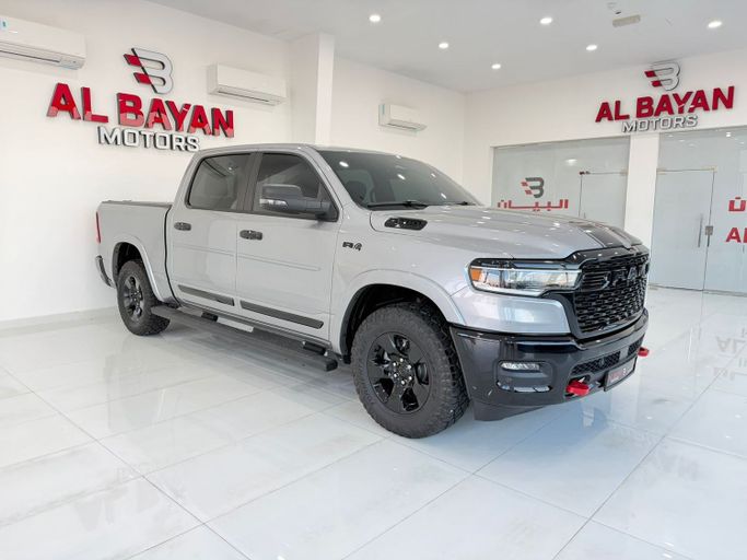 Used RAM 1500 V Facelift, 5.7 l, 2025 in Abu Dhabi by Al Bayan Motors, Silver color. GCC Specs | AUTO.AE