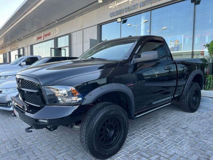 Used RAM 1500 IV (DS/DJ), 5.7 l, 2022 in Abu Dhabi by Golden coast automobile showroom, Black color. GCC Specs | AUTO.AE
