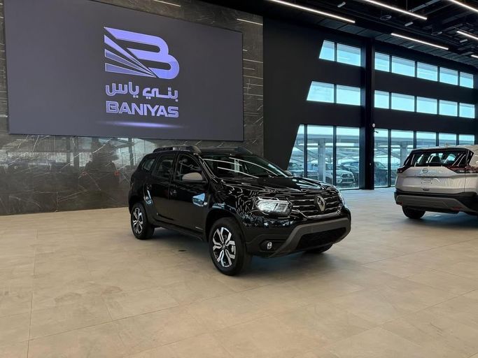 Новый Renault Duster II, 1.6 л, 2025 в Абу-Даби от Baniyas Cars Abu Dhabi Черный цвет. Other | AUTO.AE