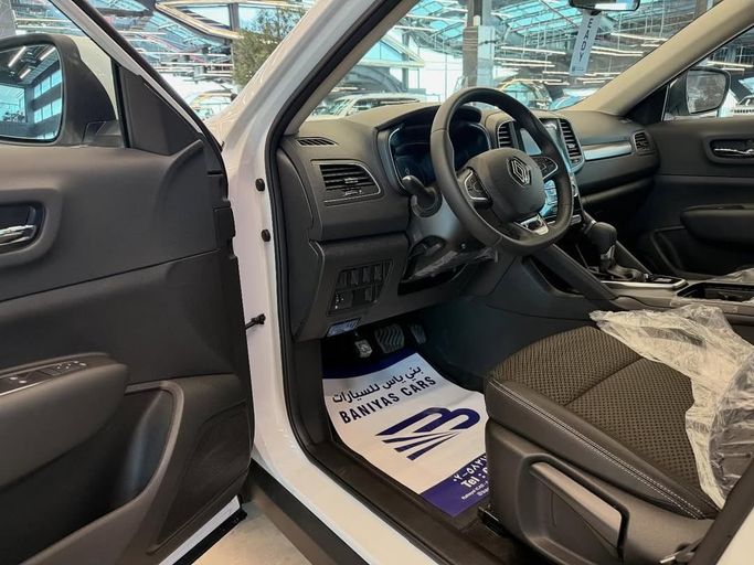 Новый Renault Grand Koleos, 2.0 л, 2025 в Абу-Даби от Baniyas Cars Abu Dhabi Белый цвет. Other | AUTO.AE
