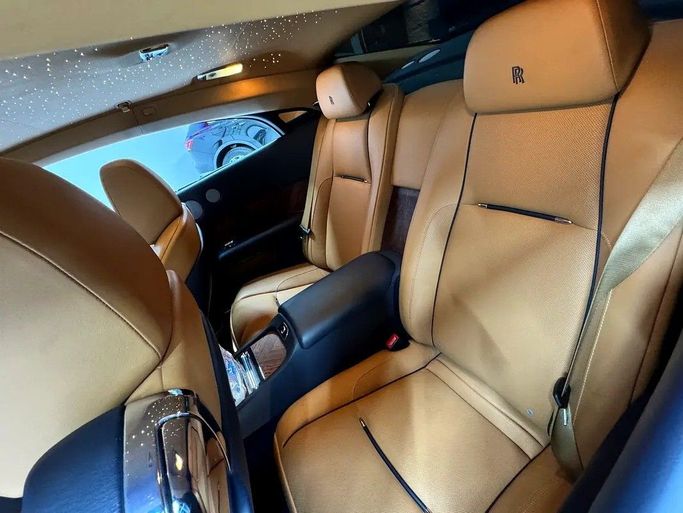Used Rolls-Royce Wraith, 6.6 l, 2016 in Abu Dhabi by F1 Lebanon vehicle Trading, Navy Blue color. European Specs | AUTO.AE