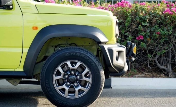 Used Suzuki Jimny IV, 1.5 l, 2024 in Abu Dhabi by Advantage Motors, Green color. GCC Specs | AUTO.AE