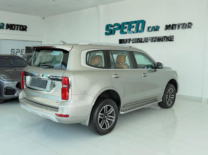 Новый Tank 500 I, 3.0 л, 2024 в Абу-Даби от Speed Car Motors Серый цвет.  | AUTO.AE