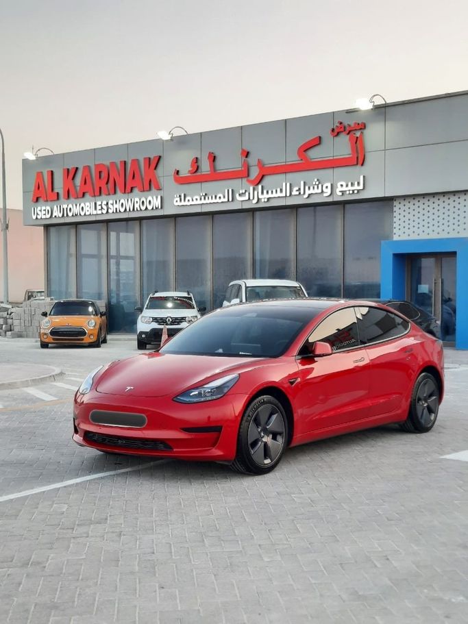 مستعملة Tesla Model 3 Standart I, 2023 في في الإمارات, أبوظبي من The Shark Automobile Showroom، اللون أحمر. المواصفات الصينية | AUTO.AE | إعلان #282870
