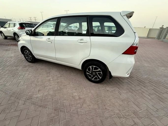 Used Toyota Avanza II, 1.5 l, 2020 in Abu Dhabi by Al Asad Automobile Showroom, White color. GCC Specs | AUTO.AE