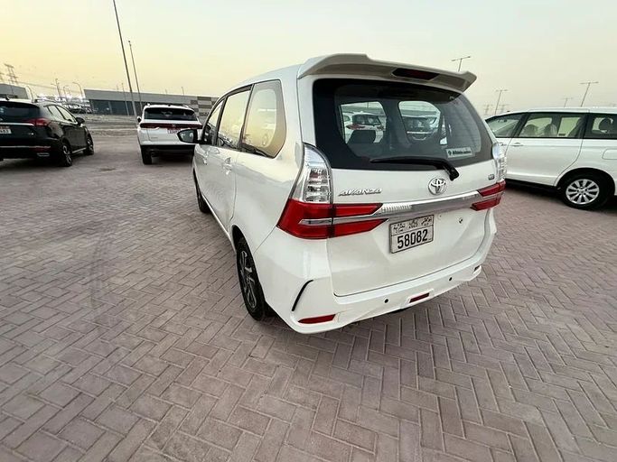 Used Toyota Avanza II, 1.5 l, 2020 in Abu Dhabi by Al Asad Automobile Showroom, White color. GCC Specs | AUTO.AE