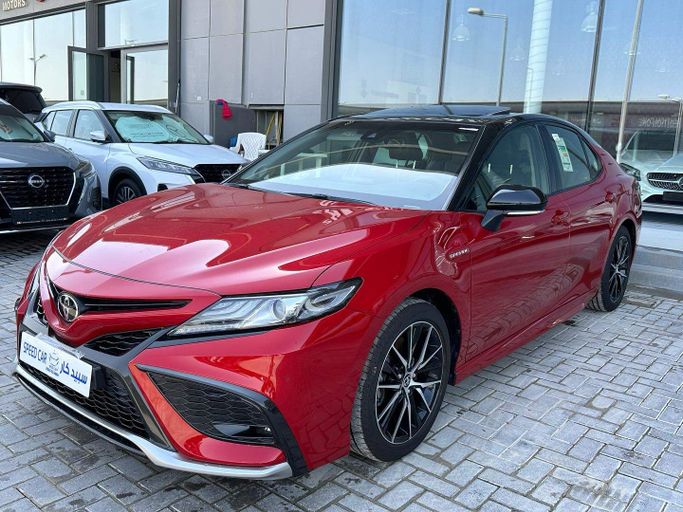 New Toyota Camry VIII (XV70) Facelift, 3.5 l, 2022 in Abu Dhabi by Speed Car Motors, Red color.  | AUTO.AE