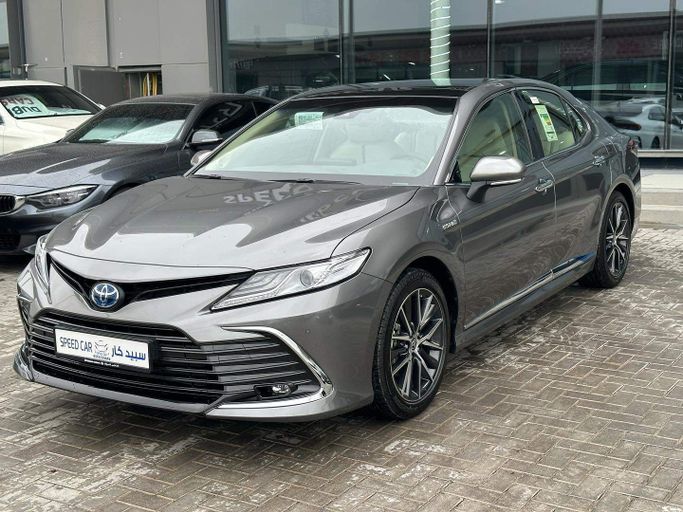 New Toyota Camry IX (XV80) China Market, 2.5 l, 2023 in Abu Dhabi by Speed Car Motors, Grey color.  | AUTO.AE