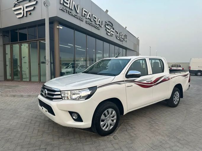 Подержанный Toyota Hilux VIII, 2.7 л, 2020 в ОАЭ, Абу-Даби от Bin Faraj Automobile Showroom Белый цвет. GCC | AUTO.AE | Объявление #275552