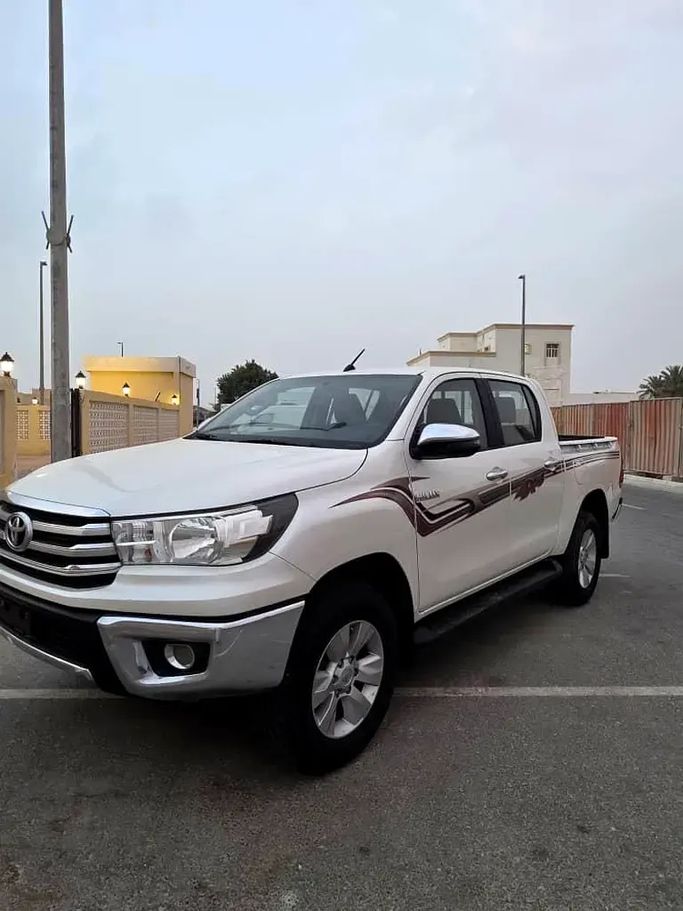 مستعملة Toyota Hilux ثامناً, 2.8 l, 2020 في في الإمارات, أبوظبي من F1 Lebanon vehicle Trading، اللون أبيض. مواصفات الخليج | AUTO.AE | إعلان #275675