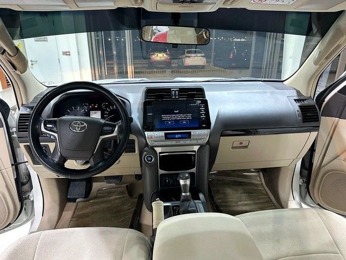 Used Toyota Land Cruiser Prado 150 Series Facelift 3, 4.0 l, 2023 in Abu Dhabi by Al Ramz Motors, Grey color. GCC Specs | AUTO.AE