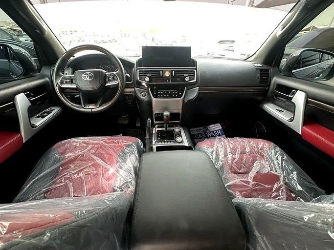 Подержанный Toyota Land Cruiser 200 Series, 4.0 л, 2009 в Абу-Даби от Al Waleed Used Cars Серый цвет. GCC | AUTO.AE