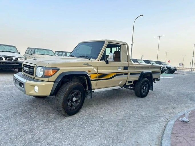 New Toyota Land Cruiser 70 Series Facelift 1, 4.0 l, 2022 in Abu Dhabi by Al Lulu Cars, Beige color. GCC Specs | AUTO.AE