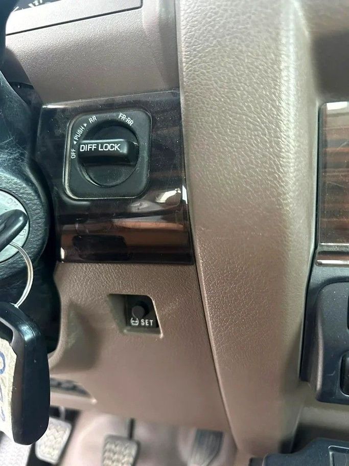 New Toyota Land Cruiser 70 Series Facelift 1, 4.0 l, 2022 in Abu Dhabi by Al Lulu Cars, Beige color. GCC Specs | AUTO.AE