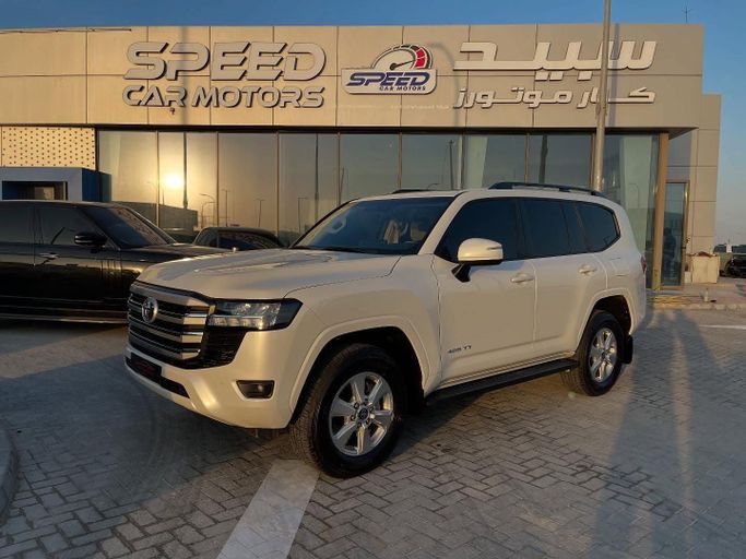 Used Toyota Land Cruiser 300 Series, 3.4 l, 2024 in Abu Dhabi by Speed Car Motors, White color.  | AUTO.AE