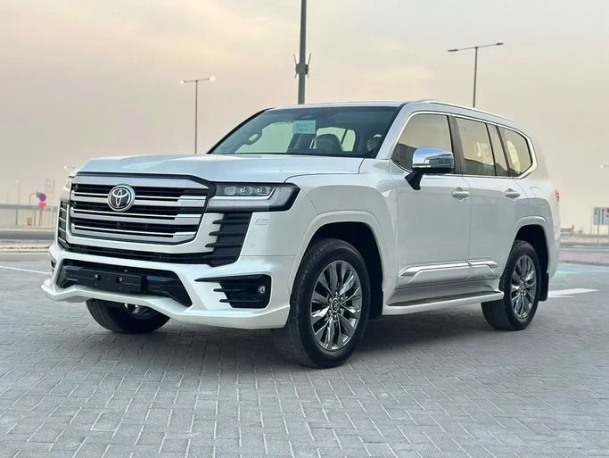 New Toyota Land Cruiser 300 Series, 4.0 l, 2026 in UAE, Abu Dhabi by Al Lulu Cars, White color. GCC Specs | AUTO.AE | Listing #274279