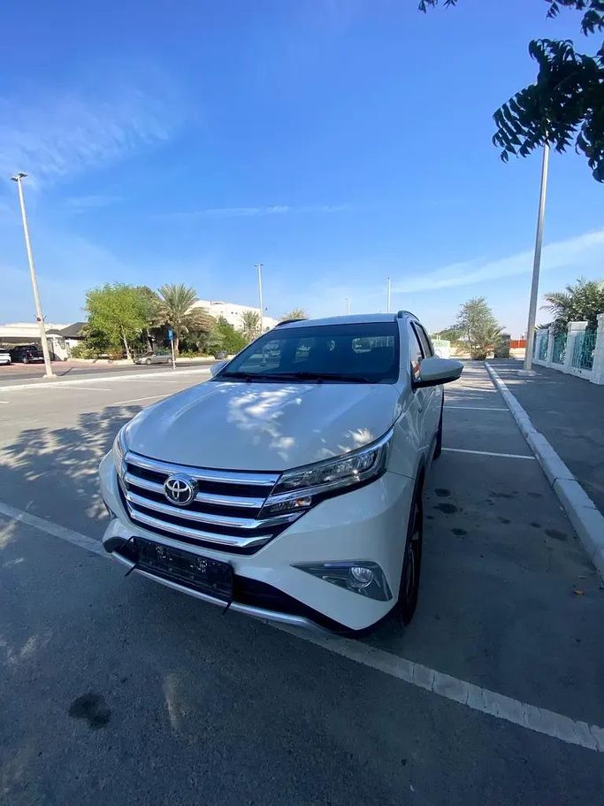 Used Toyota Rush II, 1.5 l, 2023 in Abu Dhabi by F1 Lebanon vehicle Trading, White color. GCC Specs | AUTO.AE