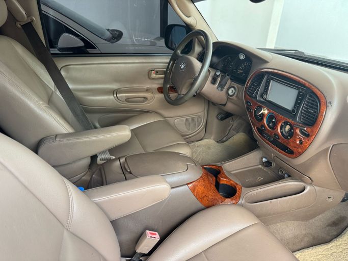 Used Toyota Tundra I Facelift, 4.7 l, 2003 in Abu Dhabi, Black color. American Specs | AUTO.AE