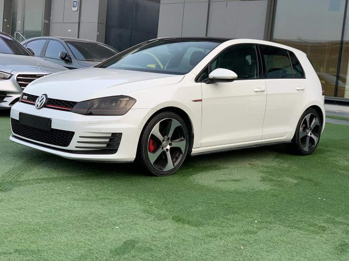 Used Volkswagen Golf GTI VII, 2.0 l, 2016 in Abu Dhabi by Al Fajr Automobile showroom, White color. GCC Specs | AUTO.AE