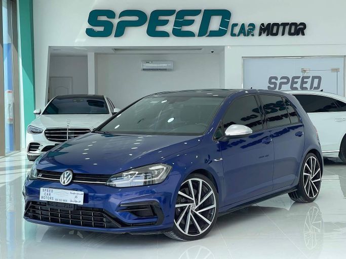 Used Volkswagen Golf R VII Facelift, 2.0 l, 2018 in Abu Dhabi by Speed Car Motors, Navy Blue color.  | AUTO.AE