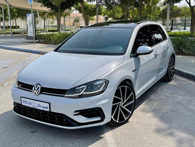 Used Volkswagen Golf R VII Facelift, 2.0 l, 2018 in Abu Dhabi by Speed Car Motors, White color.  | AUTO.AE