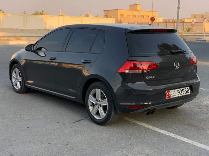 Used Volkswagen Golf VII, 1.8 l, 2015 in Abu Dhabi by Al Fajr Automobile showroom, Black color. GCC Specs | AUTO.AE