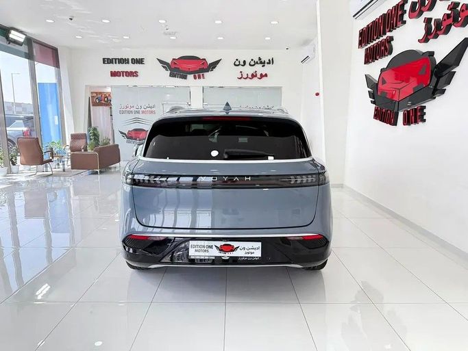Used Voyah Free I, 1.5 l, 2022 in Abu Dhabi by Edition One Motors, Grey color. GCC Specs | AUTO.AE