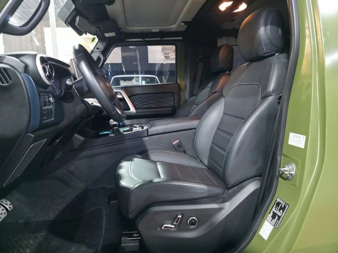 Подержанный BAIC BJ40 I Рестайлинг, 2.0 л, 2023 в Аджмане от Abu Rashid Cars  Зеленый цвет. GCC | AUTO.AE