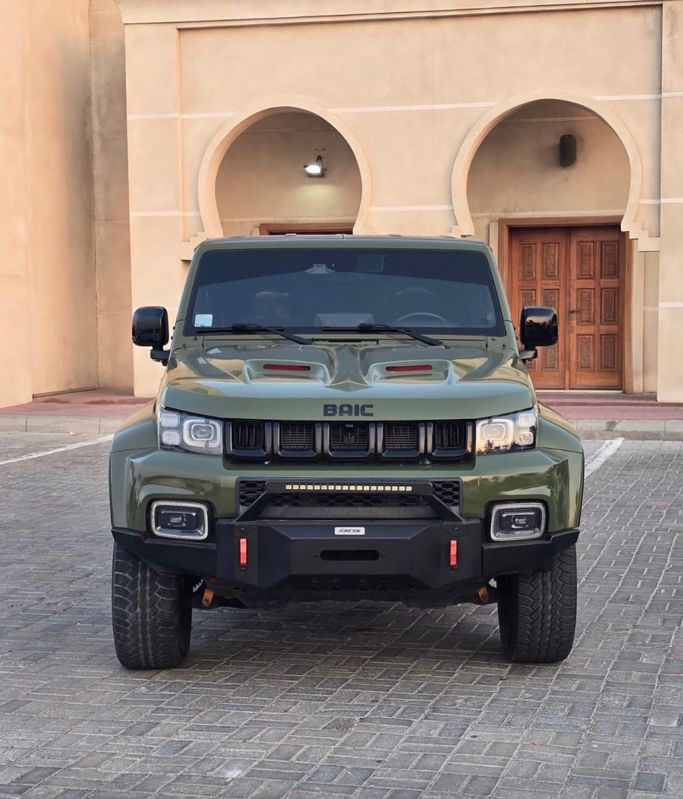 مستعملة BAIC BJ40 أنا فيس ليفت, 2.0 l, 2023 في في عجمان، اللون أخضر. مواصفات الخليج | AUTO.AE | إعلان #270864