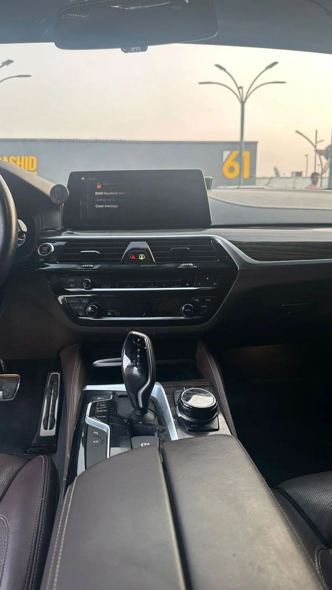 Used BMW 5 Series 530i VII (G30/G31), 2.0 l, 2018 in Ajman by Abu Rashid Cars , White color. GCC Specs | AUTO.AE