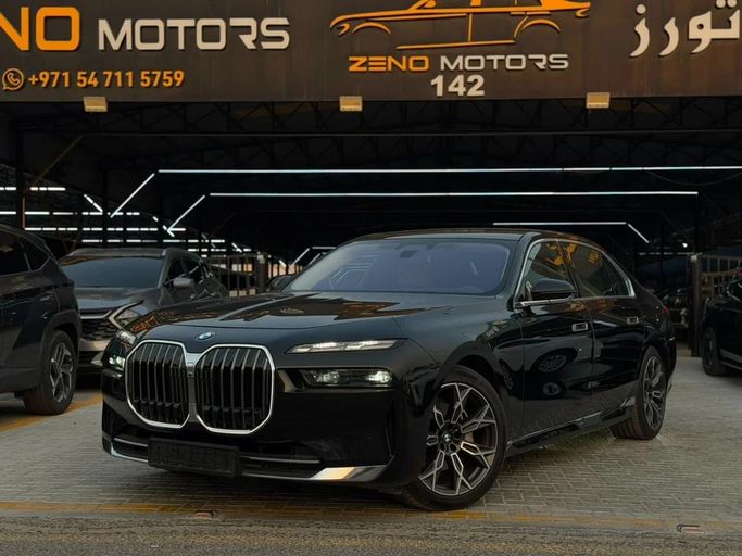 مستعملة BMW 7 Series 735i سابعاً (G70), 3.0 l, 2025 في في الإمارات, عجمان من Zeno Motors Fze، اللون أسود. مواصفات الخليج | AUTO.AE | إعلان #277920