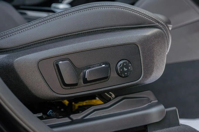 Подержанный BMW X4 M Competition I (F98) Рестайлинг, 3.0 л, 2024 в Аджмане от AMG Cars Черный цвет. Американская | AUTO.AE