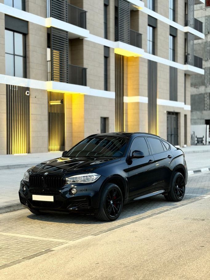مستعملة BMW X6 50i xDrive II (F16), 4.4 l, 2017 في في عجمان من AL FAYHA CARS، اللون أسود. مواصفات الخليج | AUTO.AE | إعلان #267959