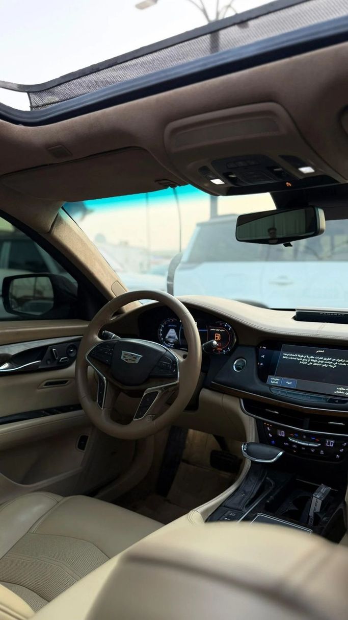 Подержанный Cadillac CT6 I, 3.6 л, 2017 в Аджмане от Abu Rashid Cars  Черный цвет. GCC | AUTO.AE