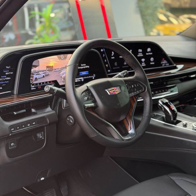 Новый Cadillac Escalade ESV V, 6.2 л, 2024 в Аджмане от Syria Motors Черный цвет. Американская | AUTO.AE