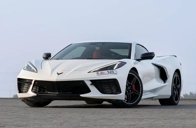 مستعملة Chevrolet Corvette 3LT C8, 6.2 l, 2024 في في الإمارات, عجمان من AMG Cars، اللون أبيض. المواصفات الأمريكية | AUTO.AE | إعلان #278609