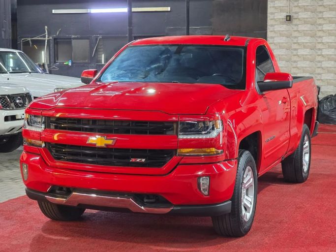 Used Chevrolet Silverado III (K2XX) Facelift, 5.3 l, 2018 in Ajman by Abu Rashid Cars , Red color. GCC Specs | AUTO.AE