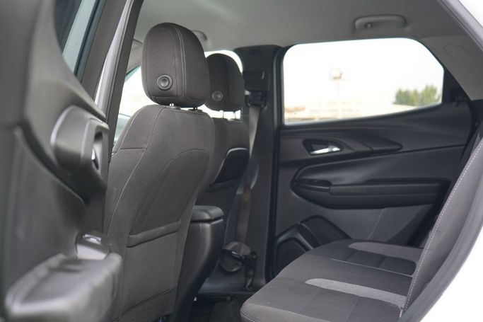 Used Chevrolet TrailBlazer III, 1.3 l, 2022 in Ajman by Syria Motors, White color. American Specs | AUTO.AE