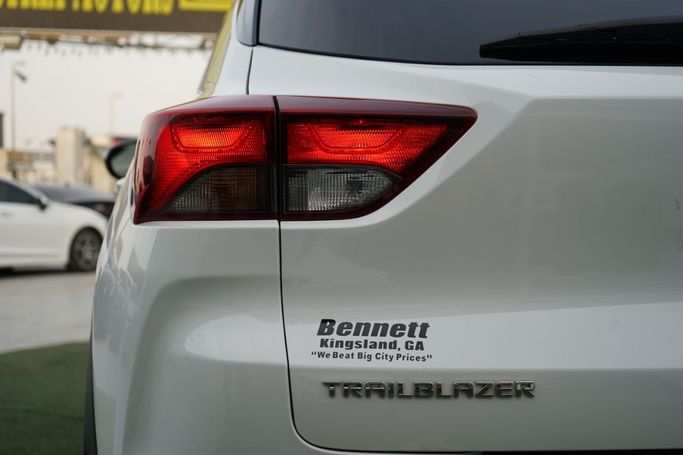 Used Chevrolet TrailBlazer III, 1.3 l, 2022 in Ajman by Syria Motors, White color. American Specs | AUTO.AE