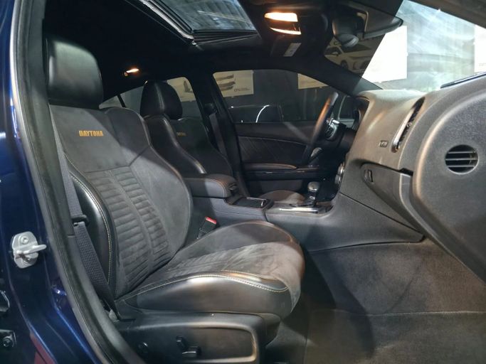 Подержанный Dodge Charger R_T VII (LD) Рестайлинг, 5.7 л, 2017 в Аджмане от Abu Rashid Cars  Синий цвет. GCC | AUTO.AE