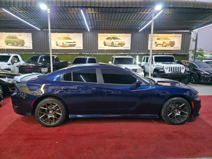 Подержанный Dodge Charger R_T VII (LD) Рестайлинг, 5.7 л, 2017 в Аджмане от Abu Rashid Cars  Синий цвет. GCC | AUTO.AE