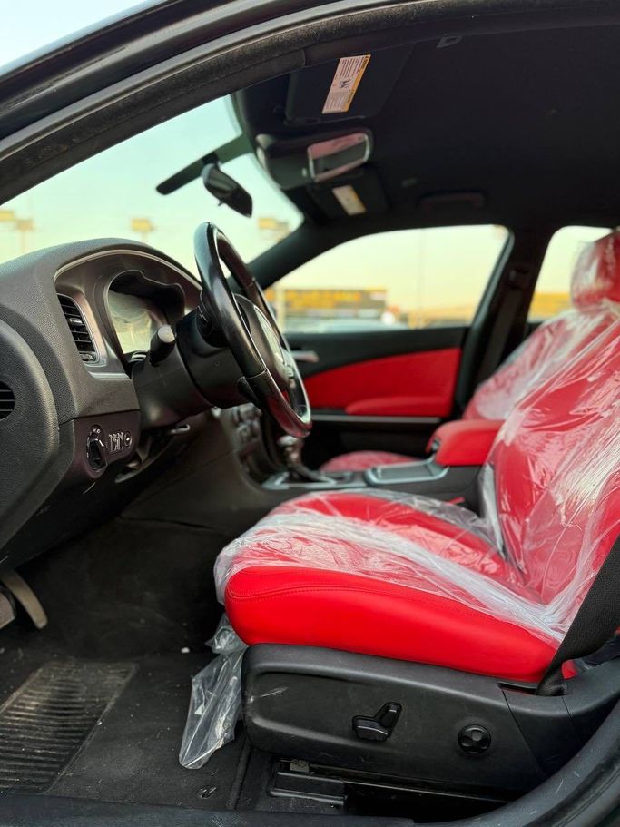 Подержанный Dodge Charger SXT VII (LD) Рестайлинг, 3.6 л, 2020 в Аджмане от Syria Motors Черный цвет.  | AUTO.AE