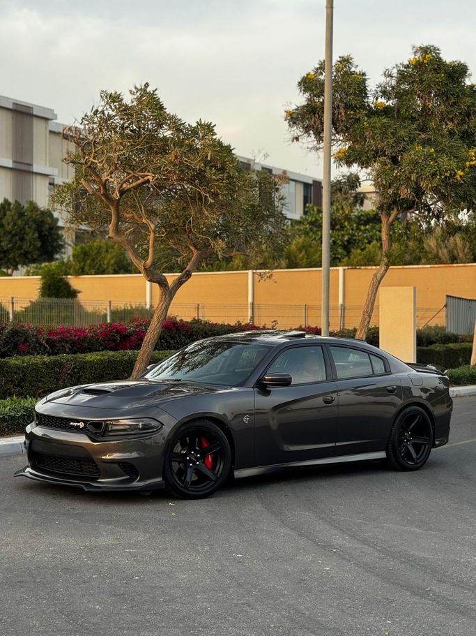 Used Dodge Charger Hellcat VII (LD) Facelift, 6.2 l, 2019 in Ajman, Grey color. GCC Specs | AUTO.AE