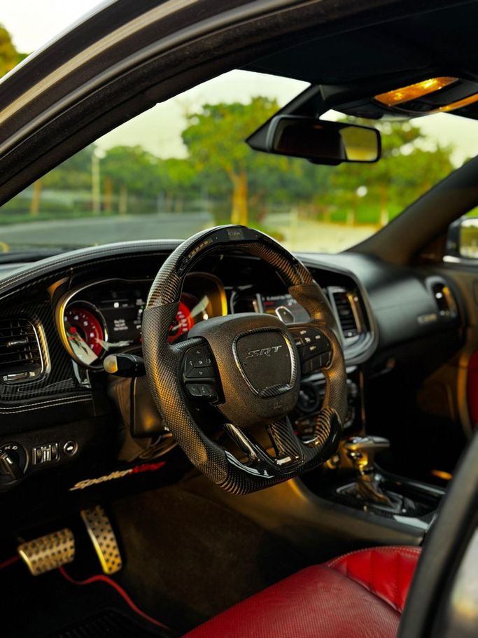 Used Dodge Charger Hellcat VII (LD) Facelift, 6.2 l, 2019 in Ajman, Grey color. GCC Specs | AUTO.AE