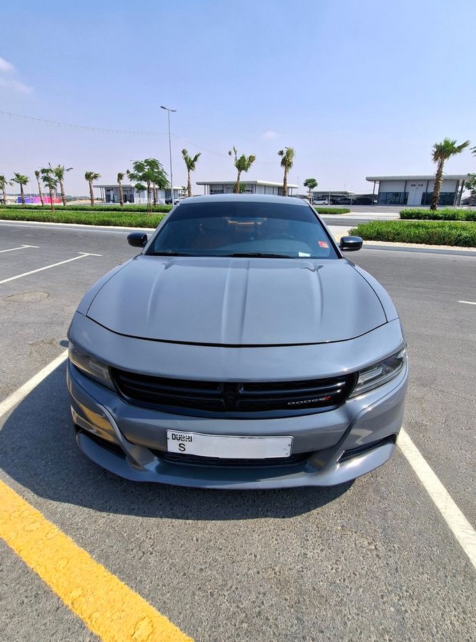 Подержанный ⁦Dodge Charger GT VII (LD) Рестайлинг, 3.6 л, 2018⁩ в ОАЭ, Аджман от CHAMPION AUTOMOTIVE Серый цвет. Канадская | AUTO.AE | Объявление #293599