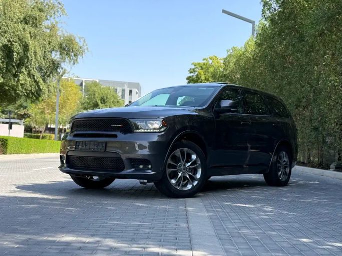 مستعملة Dodge Durango ثالثاً فيس ليفت, 3.6 l, 2019 في في عجمان من ALBASHEQ MOTORS، اللون رمادي. مواصفات الخليج | AUTO.AE